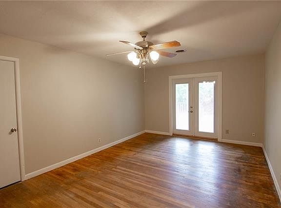 3rd image of 7933 Chaparral Dr