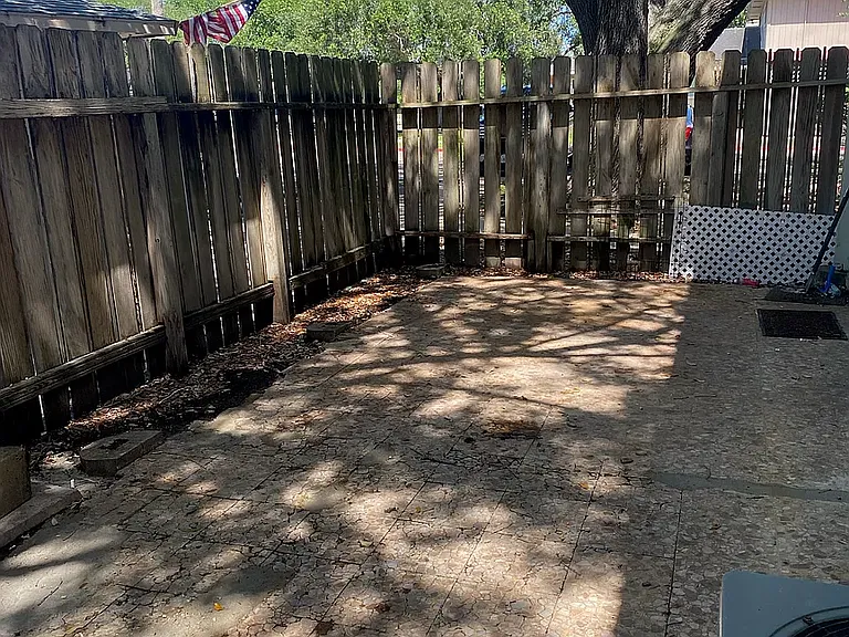1925 Hidden Way — Photo 7