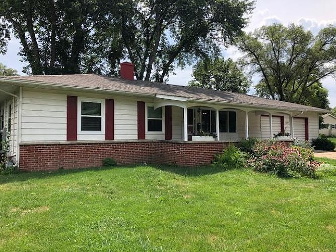 1st image of 1529 Sunrise Dr