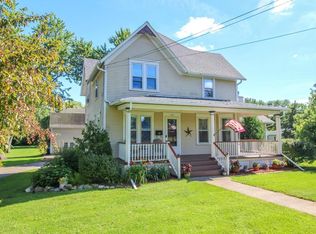 704 E Sherman Ave, Fort Atkinson, WI 53538