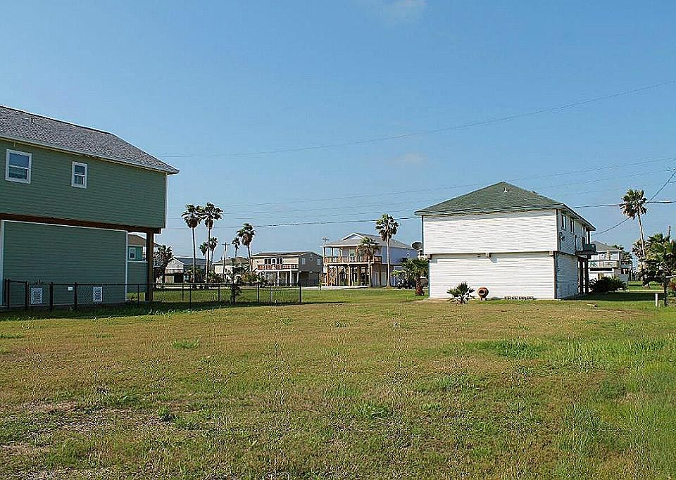 1st image of 4122 Grayson Dr