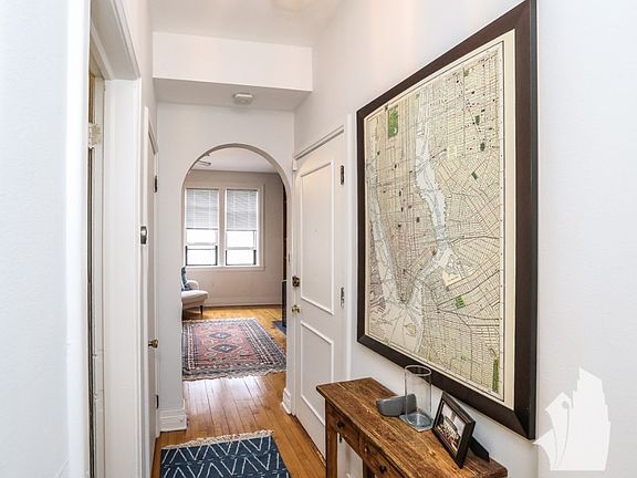 5th image of 1851 N Lincoln Ave #3