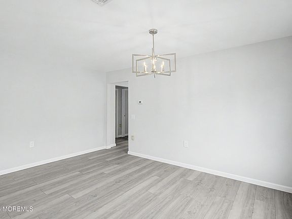 5th image of 23 Claremont Street #23