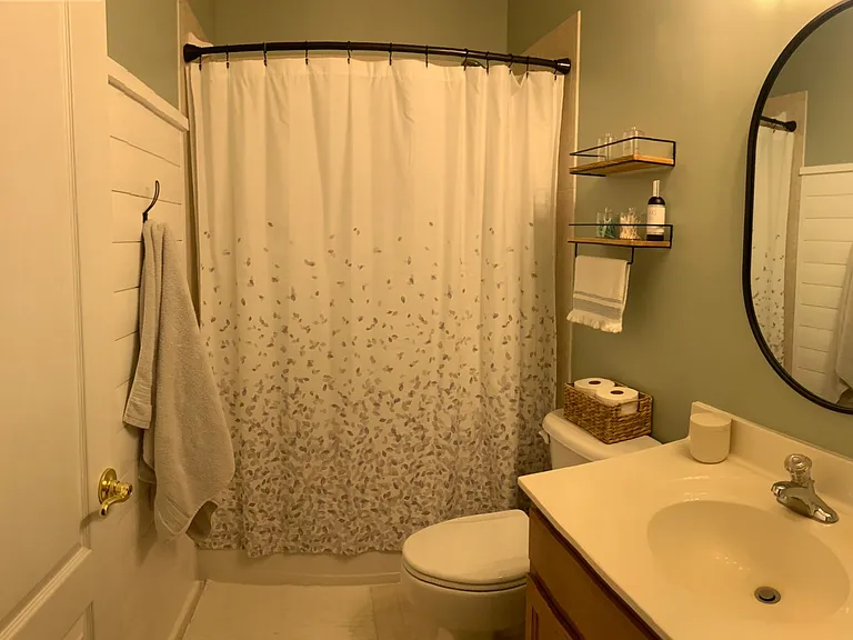 Second full bath