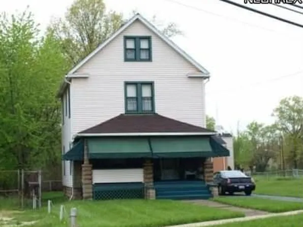 2326 Niles Rd SE, Warren, OH 44484