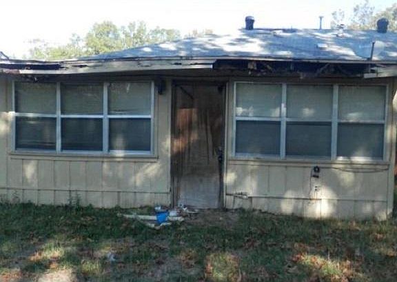 2nd image of 2100 W 32nd Ave