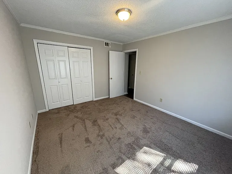 2505 W Broad St #224 — Photo 13