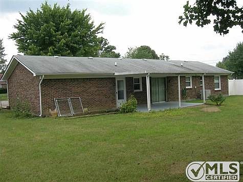 2nd image of 701 Pearman Ave