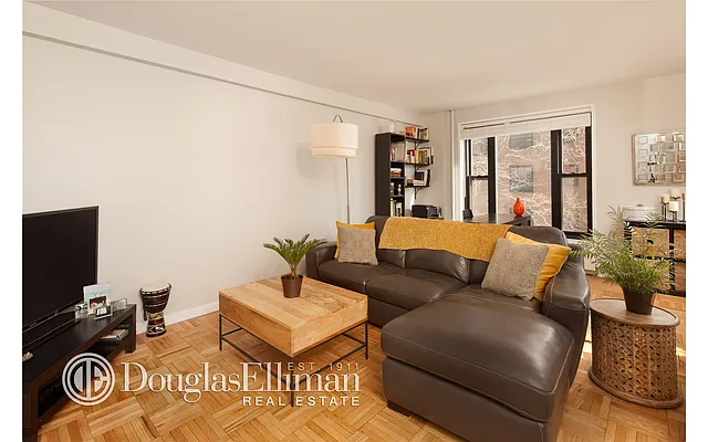 Sold by Douglas Elliman | media 6