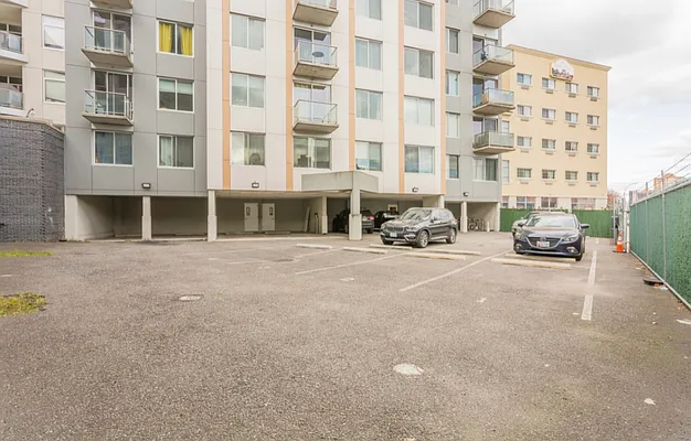 Rented by Carnegie Management Inc | media 12