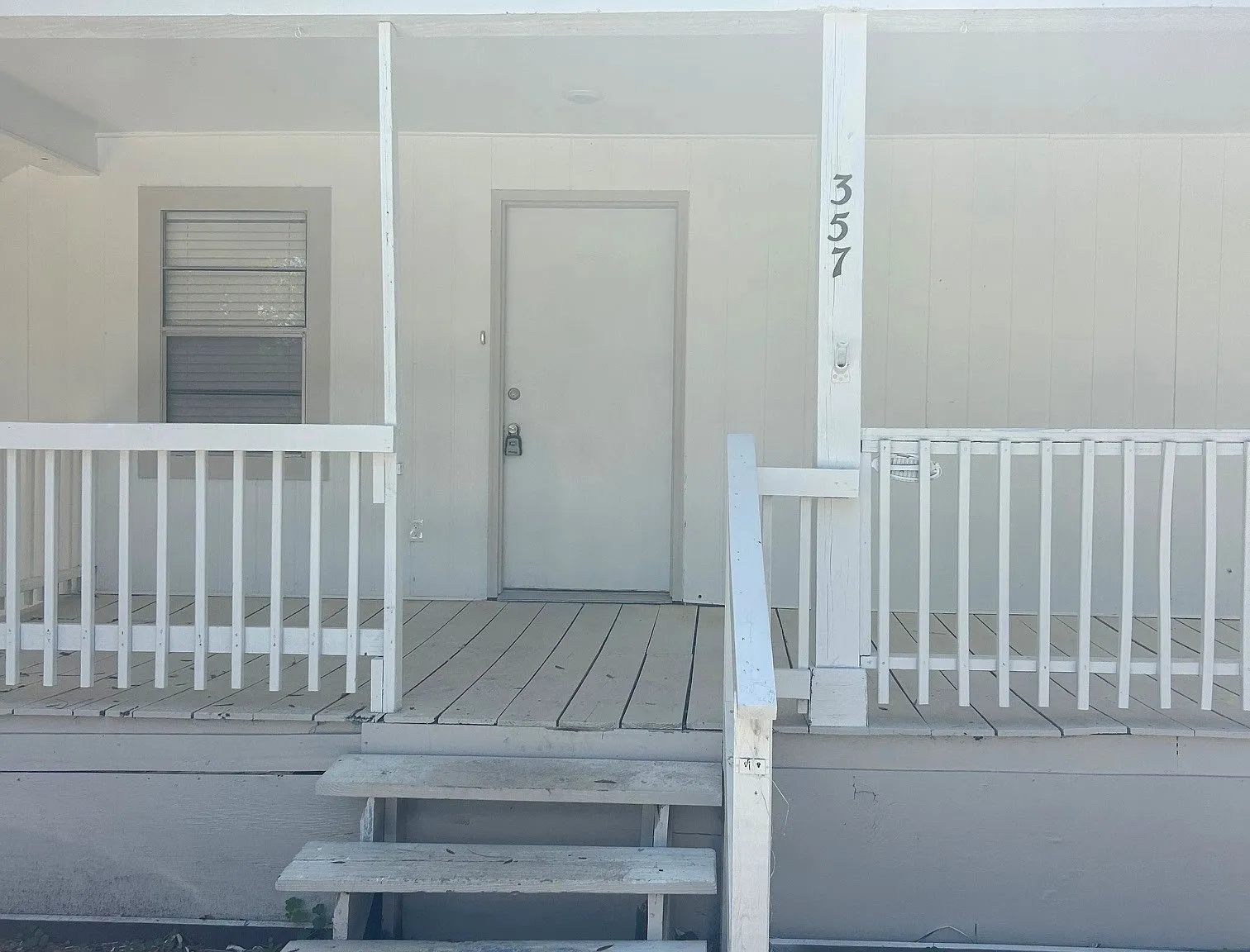 2 bed, $1,100 — Photo 1