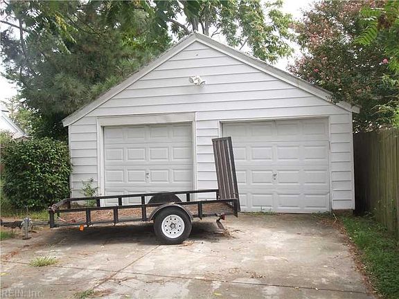 2nd image of 109 Idlewood Ave