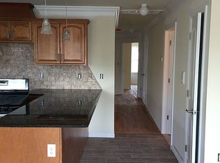 42 Atlantic St, Elizabethport, NJ 07206