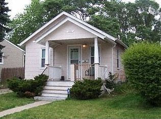 568 Pinecrest Dr, Ferndale, MI