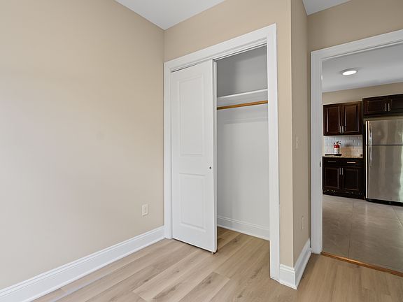 5th image of 144 Inslee Pl #3R