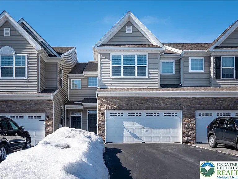 356 Pennycress Rd — Photo 1