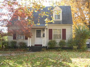 1665 W Sunset Ave, Decatur, IL 62522