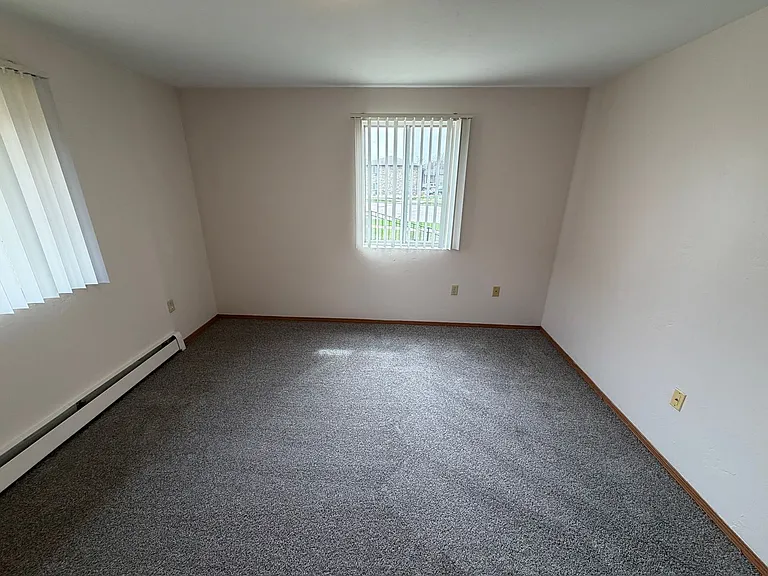 2709 Humboldt Rd — Photo 6