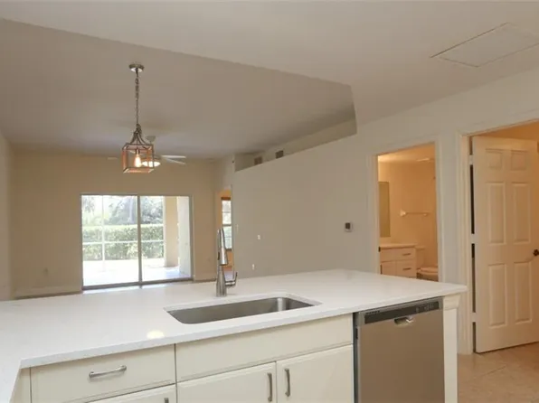 4455 Botanical Place Cir, Naples, FL