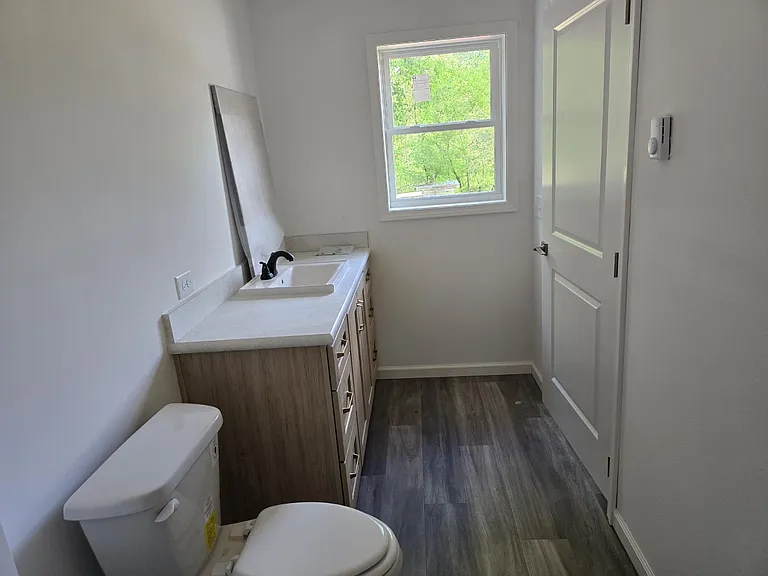 41 Hull Dr — Photo 15