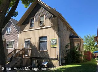 2431 N 20th St, Milwaukee, WI