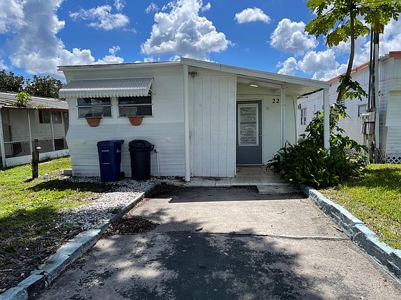 2nd image of 3100 Hawthorne St Lot 221