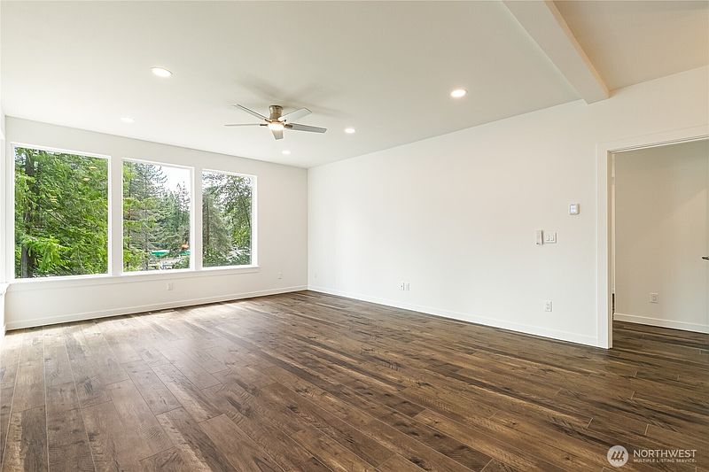 4th image of 1957 Lake Whatcom Boulevard #9B