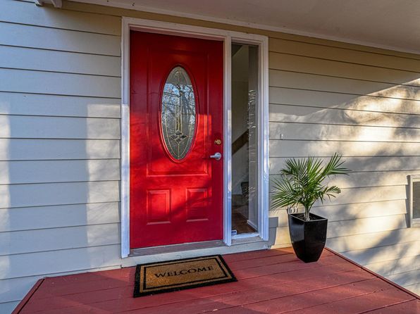 Houses For Rent In Reston Va 9 Homes Zillow