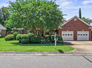 519 Sea Castle Ct, Wilmington, NC 28412