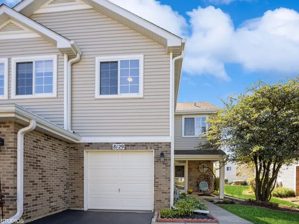 8129 Ripple Rdg, Darien, IL 60561