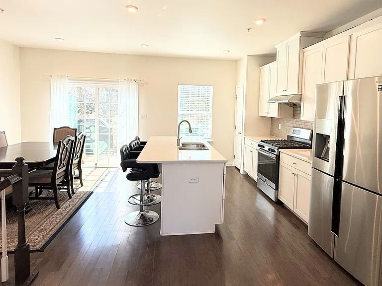 132 Mulberry Dr — Photo 10