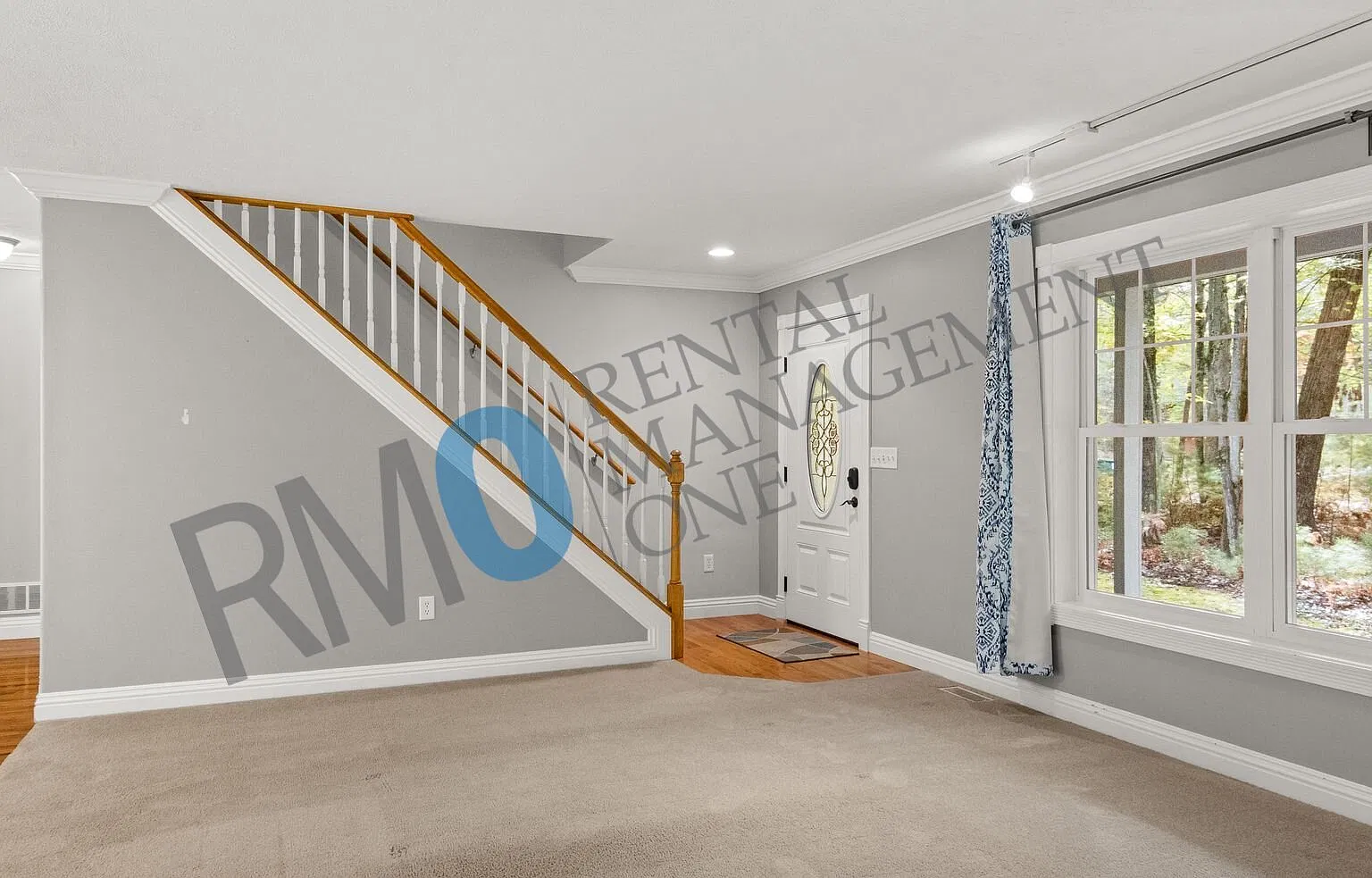 Spacious 3-Bedroom, 2-Bath, Pet-Friendly, Near River & Boat Access — Photo 3