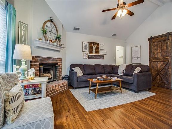 2nd image of 3605 Brett Dr