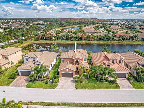 4th image of 11663 Oakwood Preserve PL