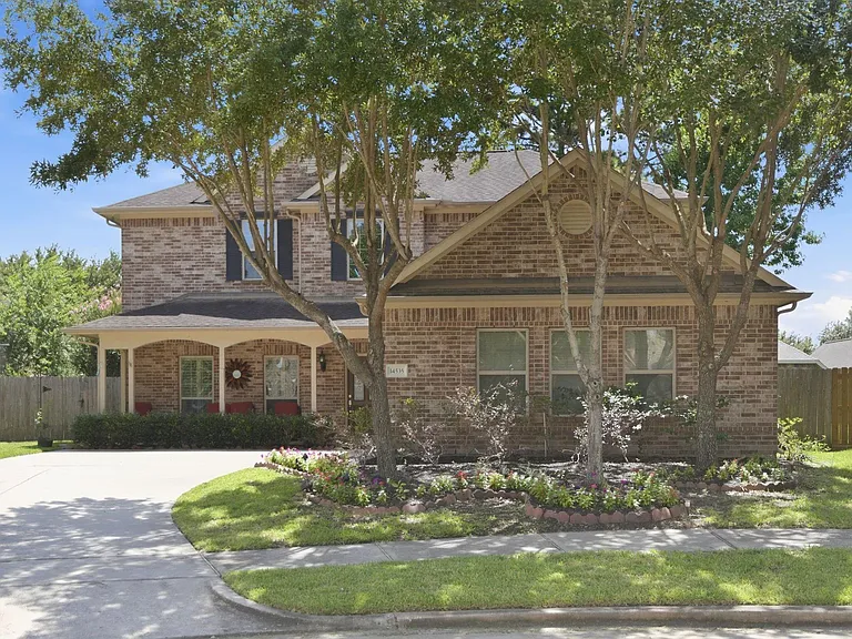 14535 Mountain Cliff Ln — Photo 1