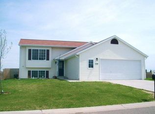 229 Cardinal Pl, Audubon, MN 56511