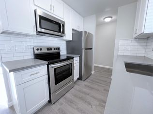 300 Warren Ave #10, San Leandro, CA 94577