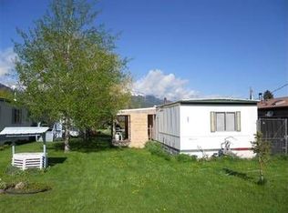 603 S East St, Joseph, OR 97846