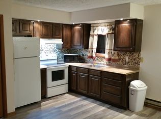 466 Huckleberry Ln, Tobyhanna, PA 18466