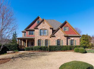 575 Devon Brooke Dr, Woodstock, GA 30188