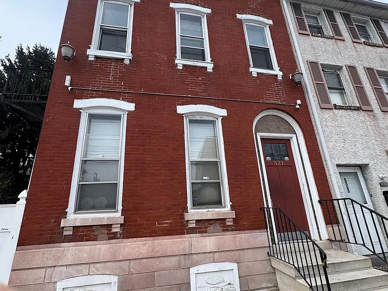 521 Cherry St #2 — Photo 8