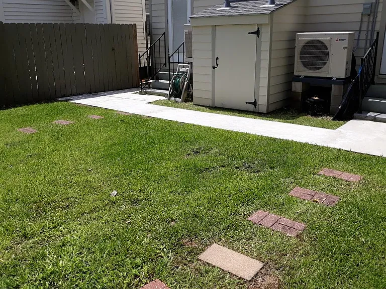 4907 Coliseum St — Photo 13