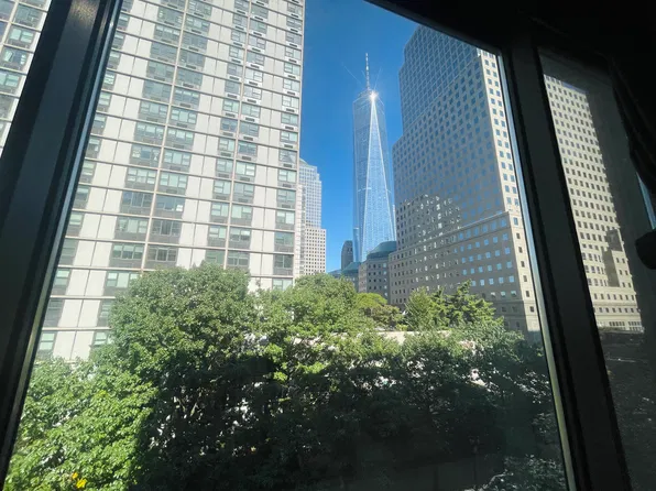 300 Albany St, New York, NY