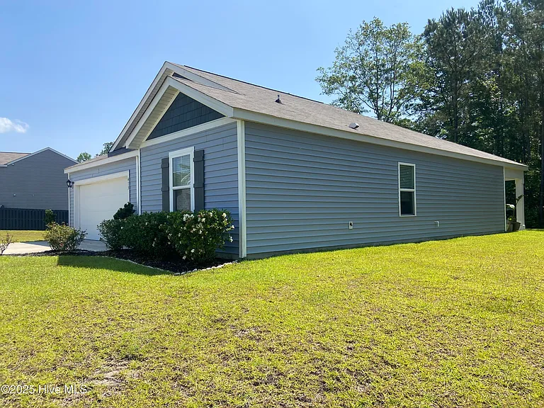 413 High Ridge Ct — Photo 14