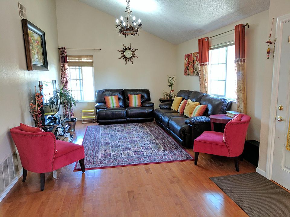 Living and dining room