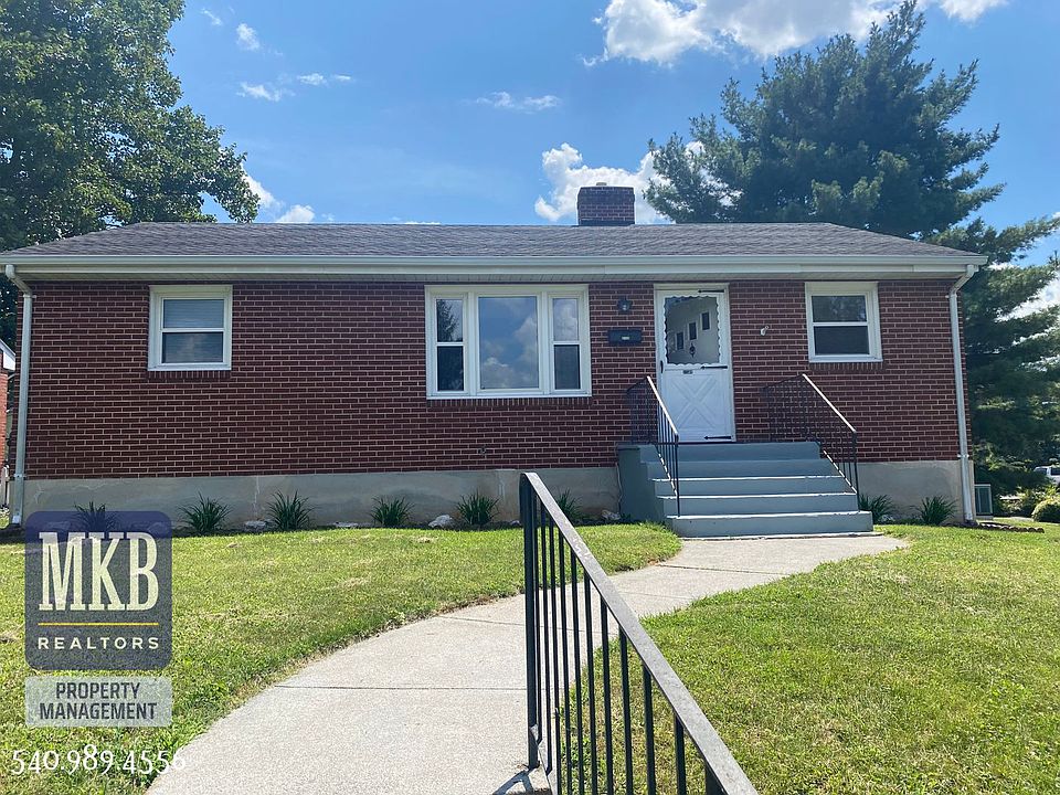 1st image of 3136 Fleetwood Ave