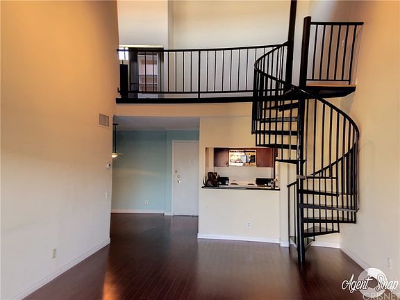 2nd image of 5460 White Oak Ave Unit E334