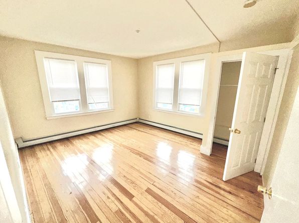 1017-1023 W Main St #3L