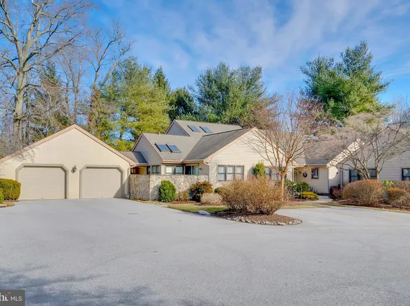 638 Glenwood Ln, West Chester, PA 19380