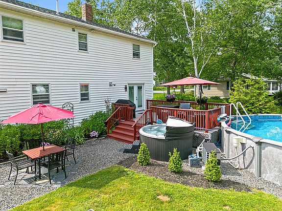 4th image of 25 Frankwood Drive